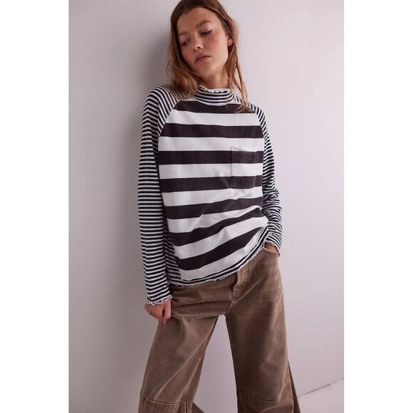 Free People We The Free Punk Playful Tee Tunic Top Stripe Printed L New 282849 - Picture 1 of 7